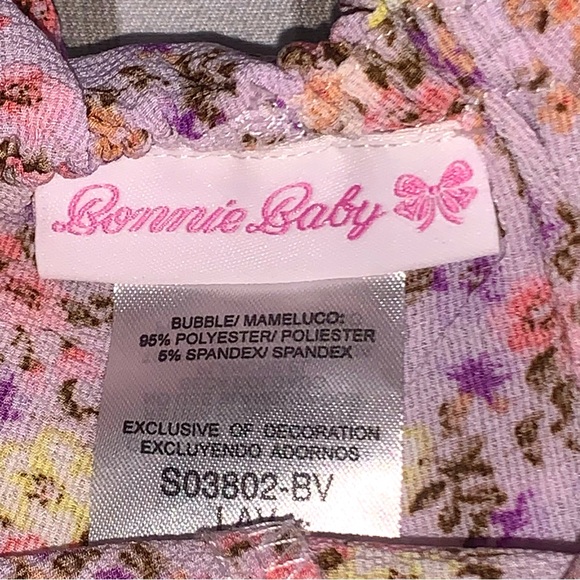 • 2 Bonnie Baby Rompers • - Picture 6 of 6